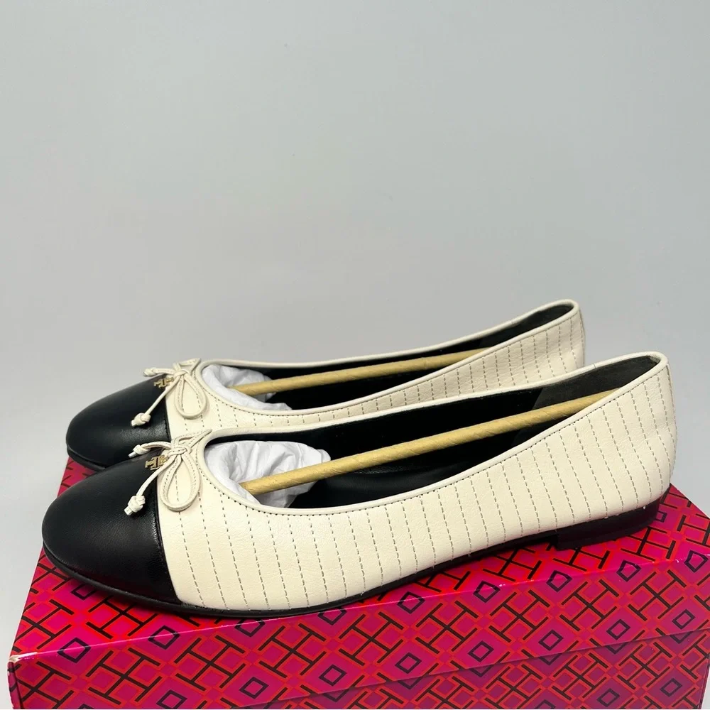 Tory Burch 11 box light